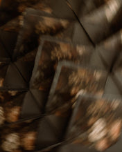 Cargar imagen en el visor de la galería, Sobre artesanal - Negro