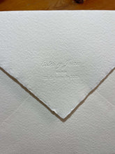 Cargar imagen en el visor de la galería, Sello en seco - Invitaciones Mar