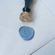 Load image into Gallery viewer, Sealing sticks to melt with a spoon or gun