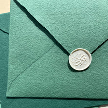 Cargar imagen en el visor de la galería, BARRAS DE LACRE CRUDO