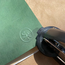 Cargar imagen en el visor de la galería, Sello en seco personalizado