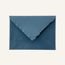 Cargar imagen en el visor de la galería, Sobre artesanal - Azul empolvado