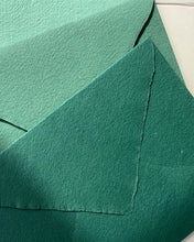 Load image into Gallery viewer, Sobre artesanal - Verde oscuro