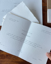 Load image into Gallery viewer, Invitaciones Artesanales Personalizadas | Impresas en Papel Hecho a Mano