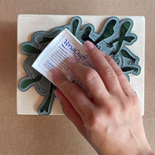 Cargar imagen en el visor de la galería, Tinta para cartón y textil - Versacraft