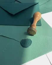Load image into Gallery viewer, Sobre artesanal - Verde claro