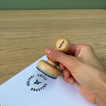 Cargar imagen en el visor de la galería, Sello-marca-café