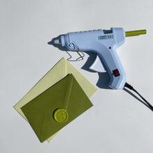 Load image into Gallery viewer, Sealing sticks to melt with a spoon or gun