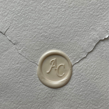 Load image into Gallery viewer, Wax seal stamp with initials