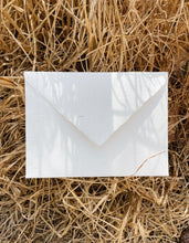 Cargar imagen en el visor de la galería, Sobre artesanal - Virutas de paja