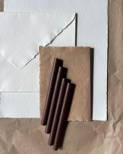 Sealing sticks to melt with a spoon or gun