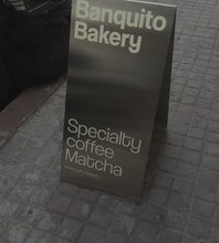 Cargar y reproducir el video en el visor de la galería, Cartel de acero inoxidable
